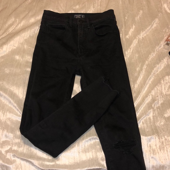 Abercrombie & Fitch Ultra High Rise Skinny Jeans - Picture 1 of 4